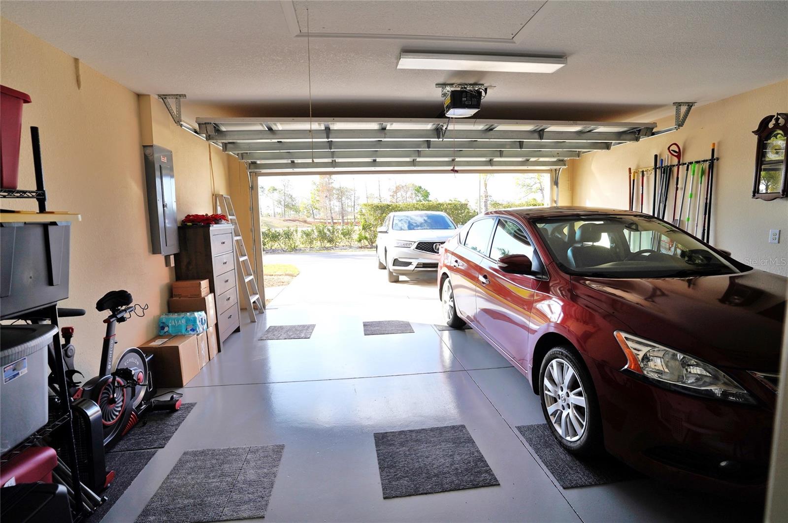 Image 29 of 55 For 12760 Lake Side Drive