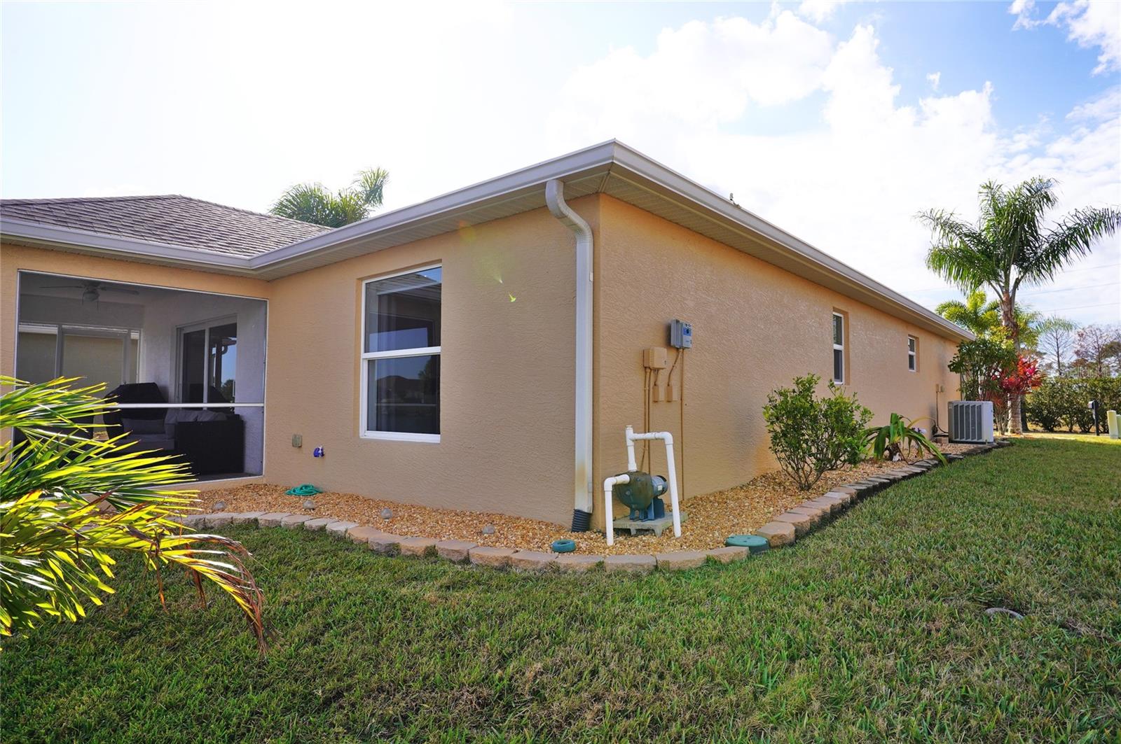 Image 7 of 55 For 12760 Lake Side Drive