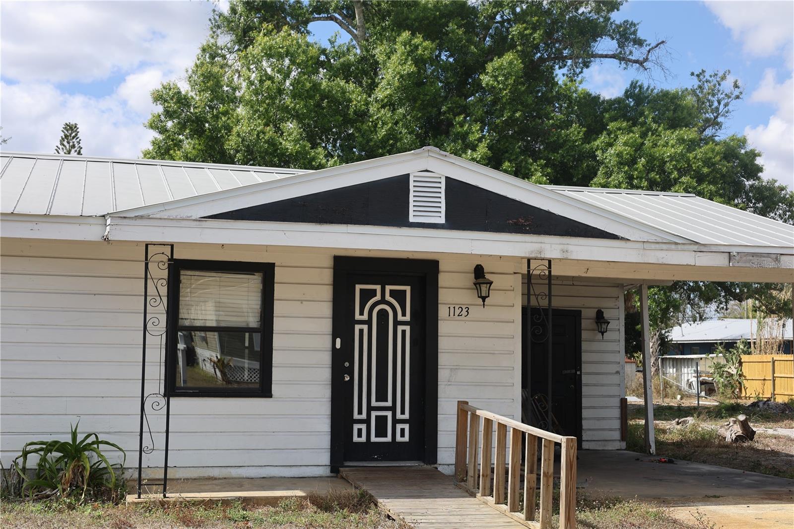 Image 2 of 10 For 1123 3rd Avenue