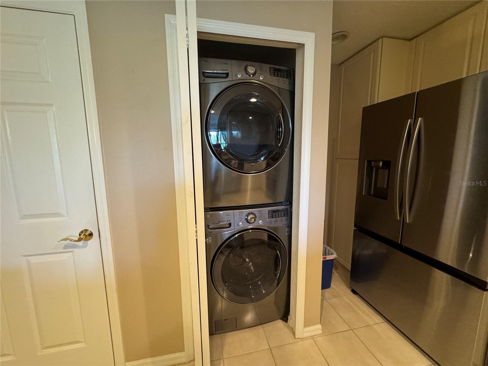 Image 10 of 26 For 255 West End Boulevard 4306