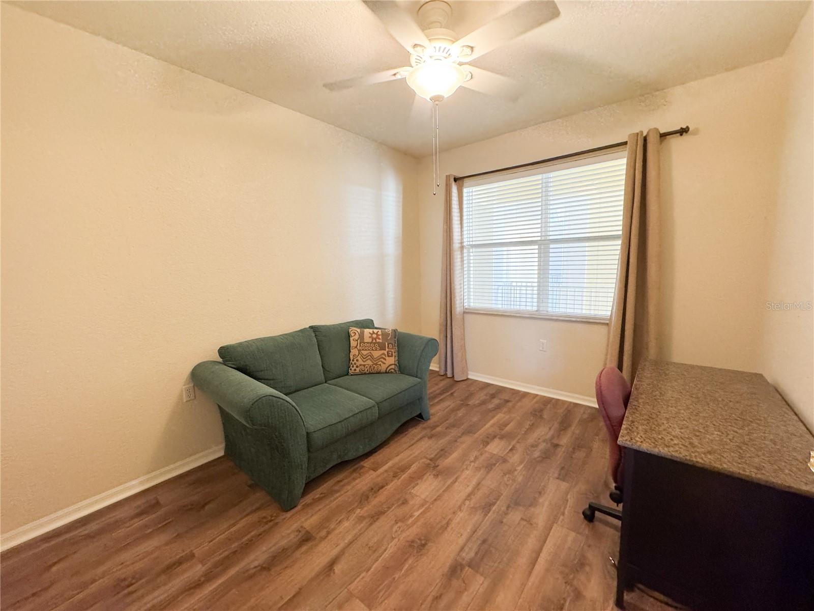 Image 13 of 26 For 255 West End Boulevard 4306