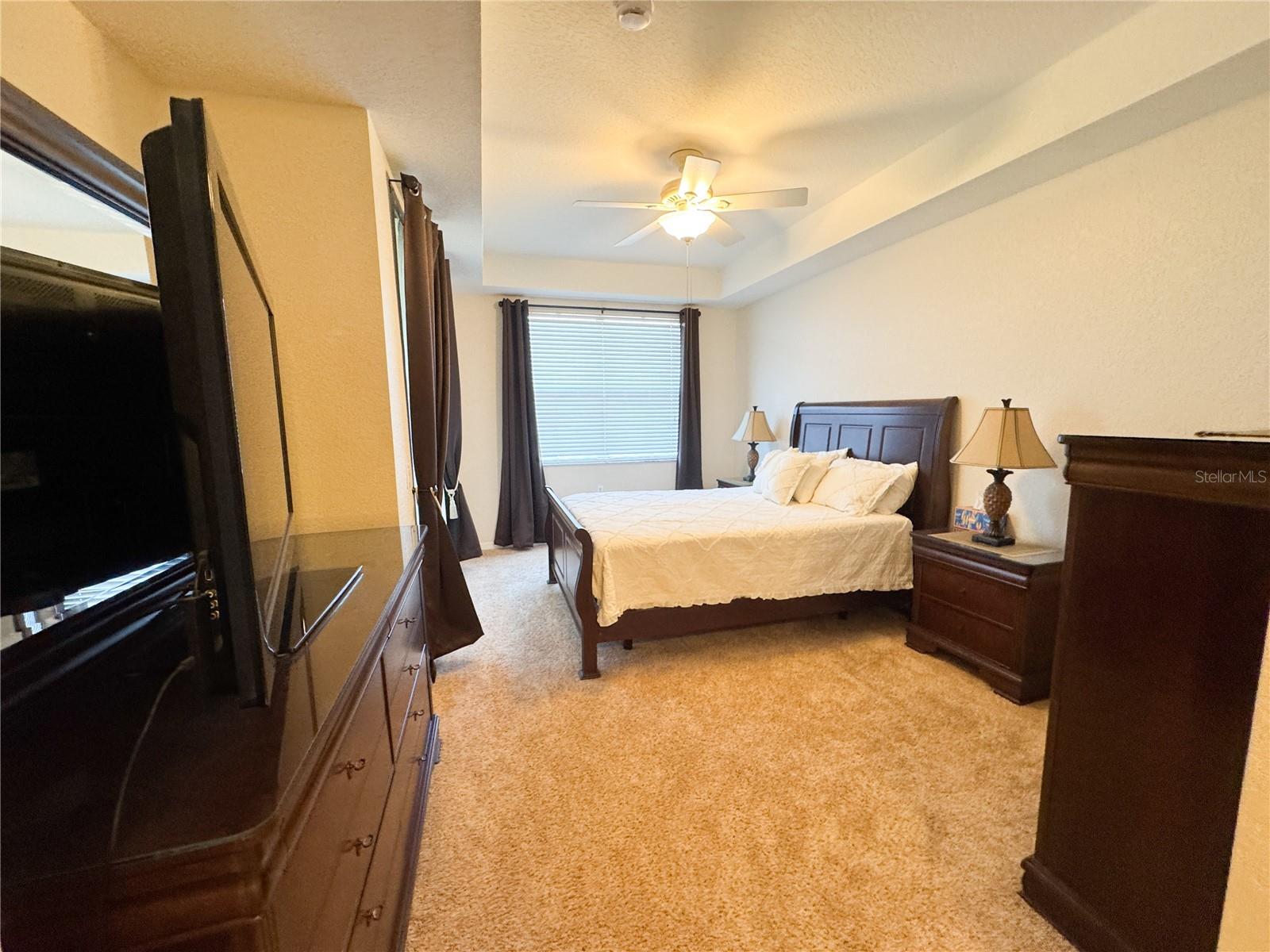 Image 4 of 26 For 255 West End Boulevard 4306