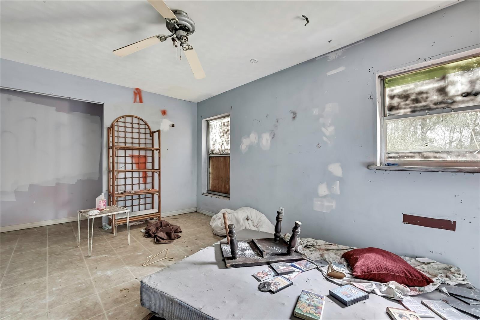 Image 26 of 47 For 12672 Oakview Avenue