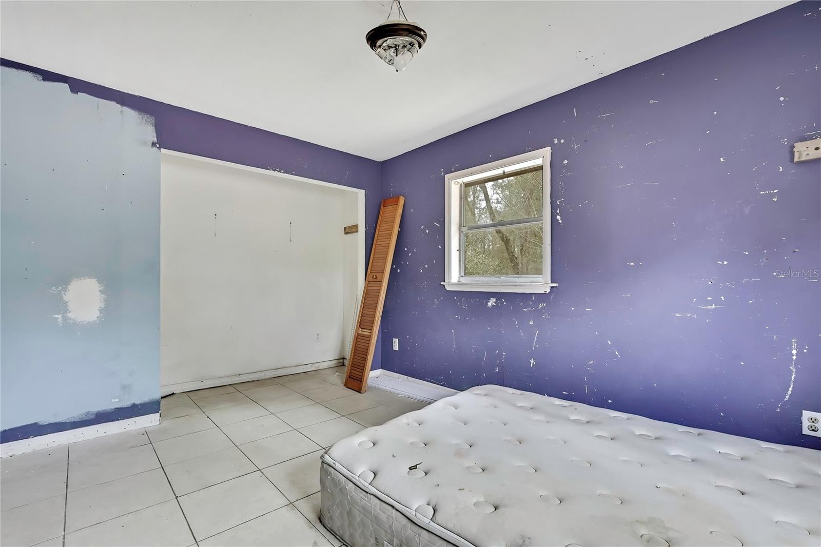 Image 33 of 47 For 12672 Oakview Avenue