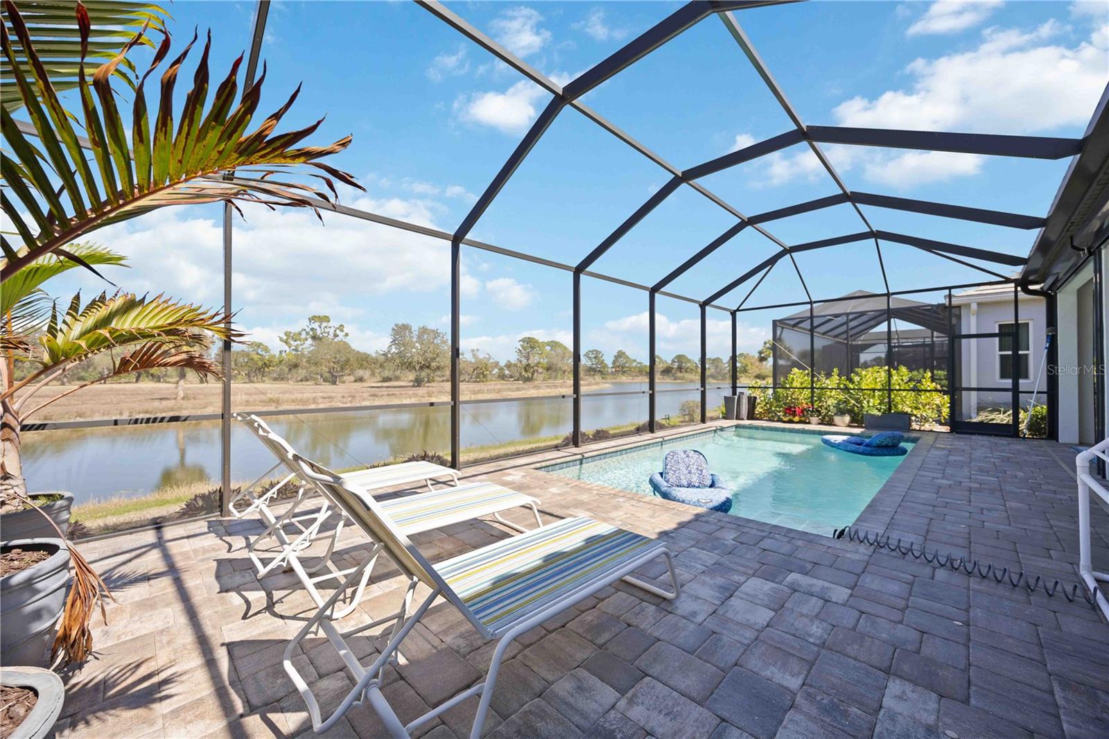 Image 4 of 88 For 11561 Trailwood Drive