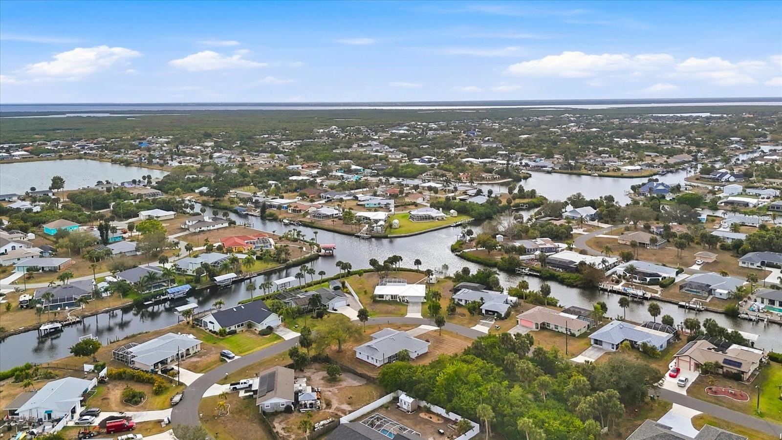 Image 3 of 51 For 4437 Wynkoop Circle