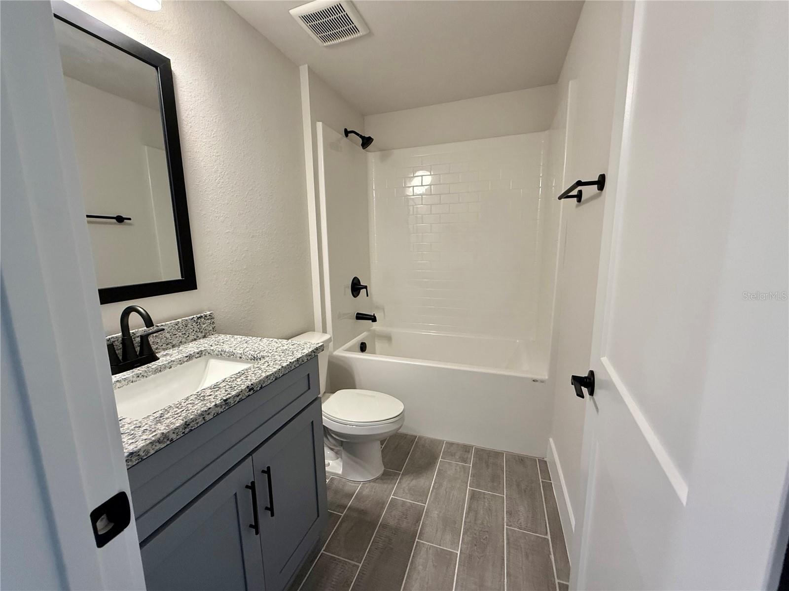 Image 25 of 35 For 15094 Amsterdam Avenue