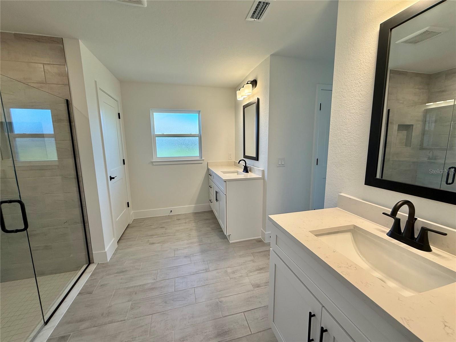 Image 14 of 32 For 247 Mariner Lane