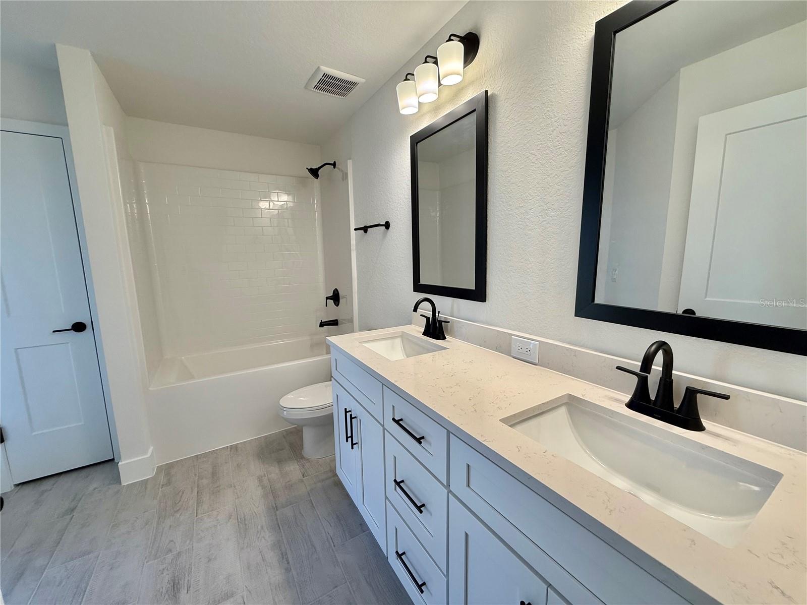 Image 22 of 32 For 247 Mariner Lane