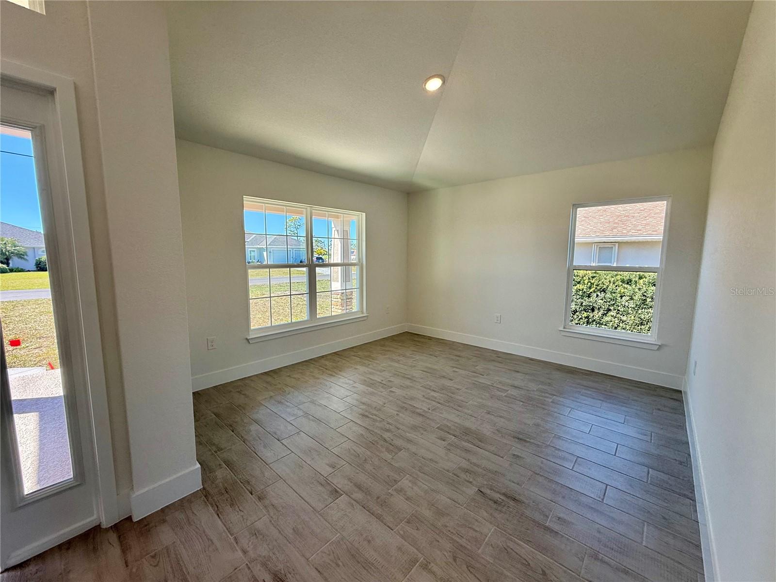 Image 4 of 32 For 247 Mariner Lane