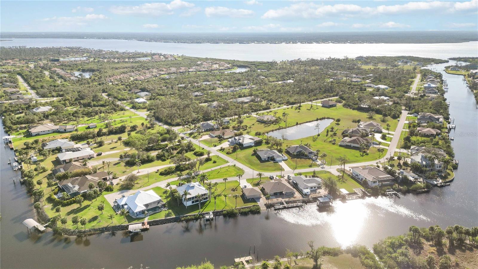 Image 10 of 68 For 1417 Carswell Street