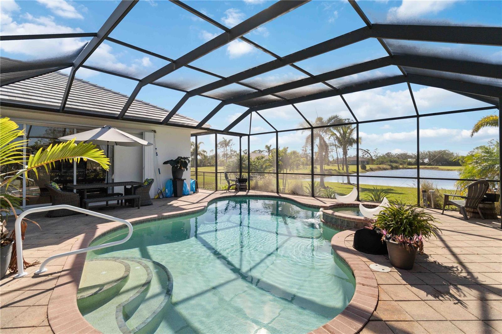 Image 14 of 68 For 1417 Carswell Street