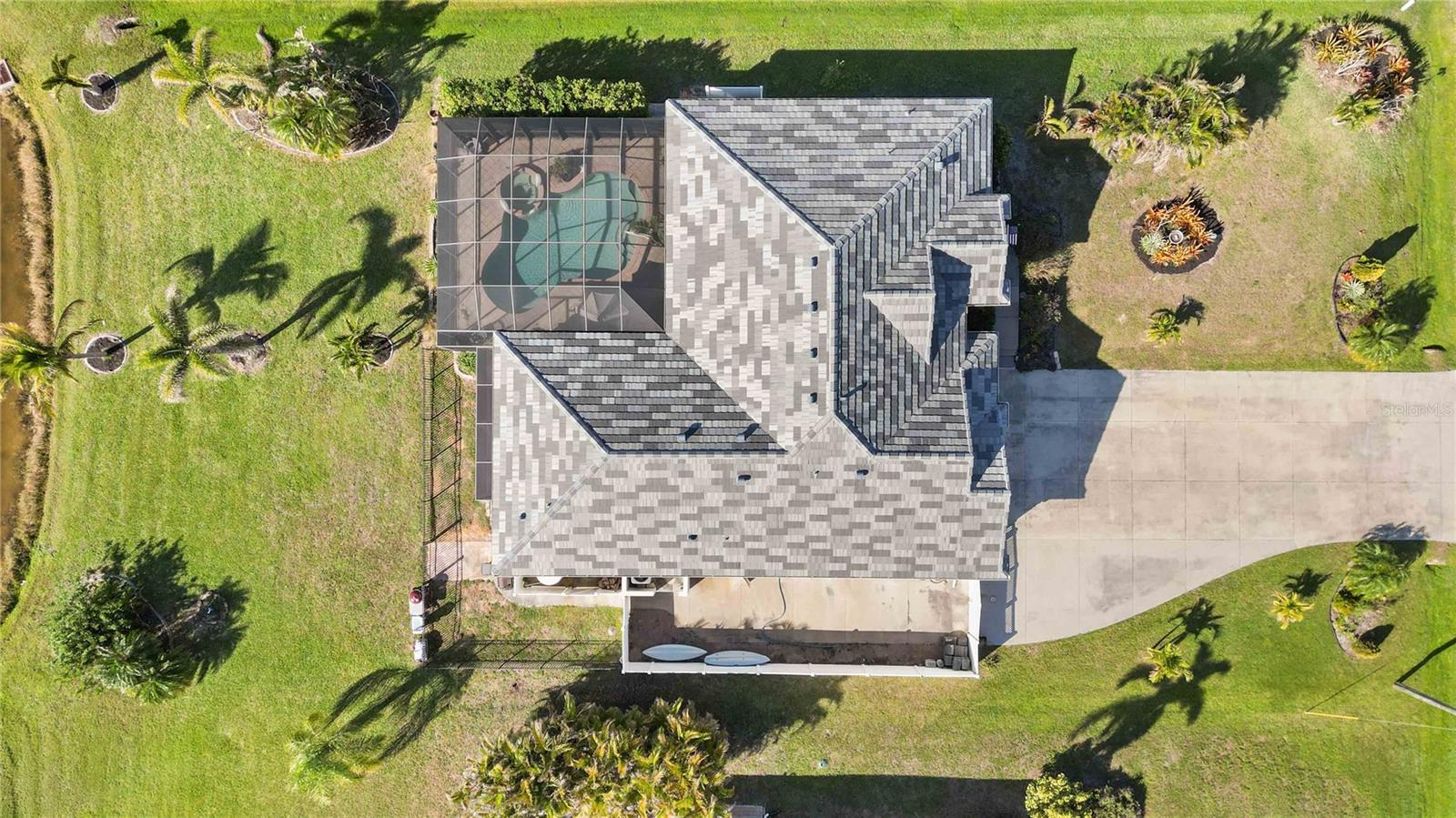 Image 7 of 68 For 1417 Carswell Street