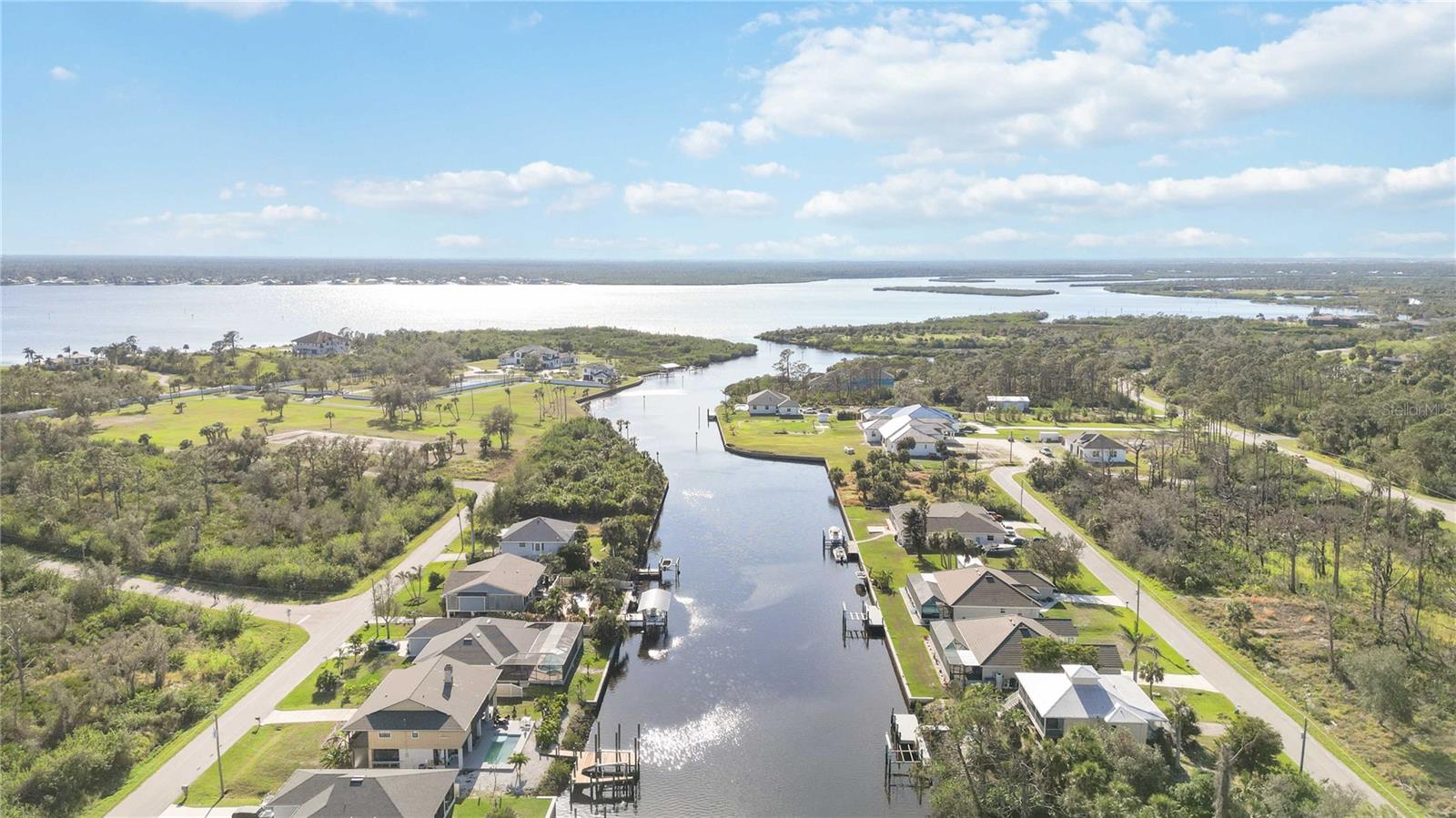 Image 9 of 68 For 1417 Carswell Street