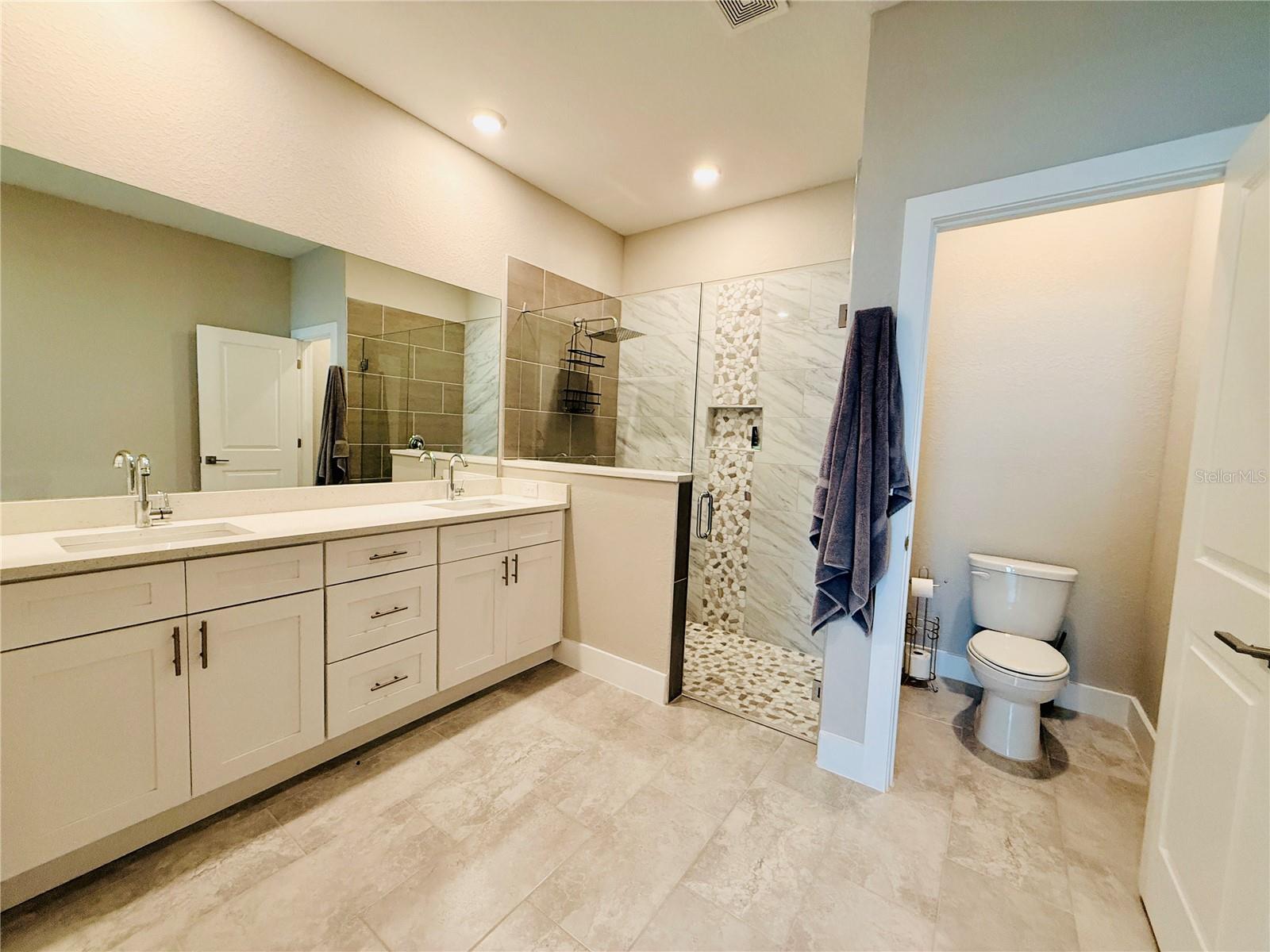 Image 9 of 22 For 4667 Brasher Avenue