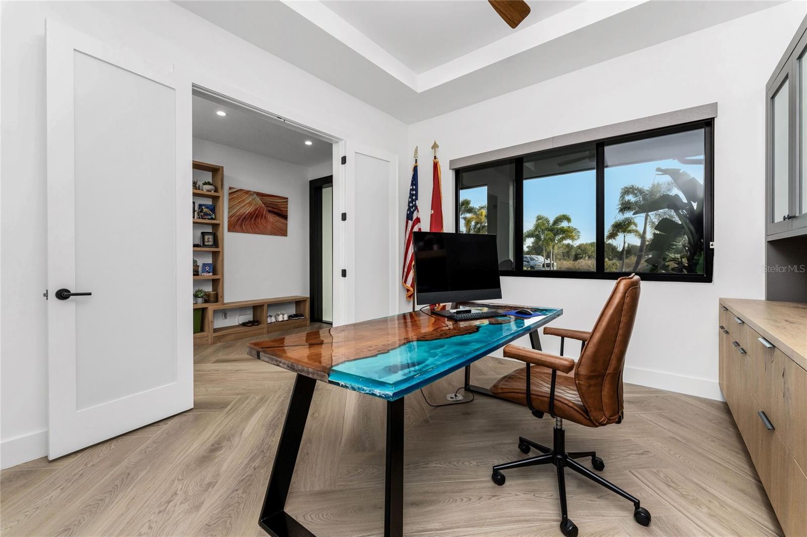 Image 11 of 66 For 2001 Treasure Lane