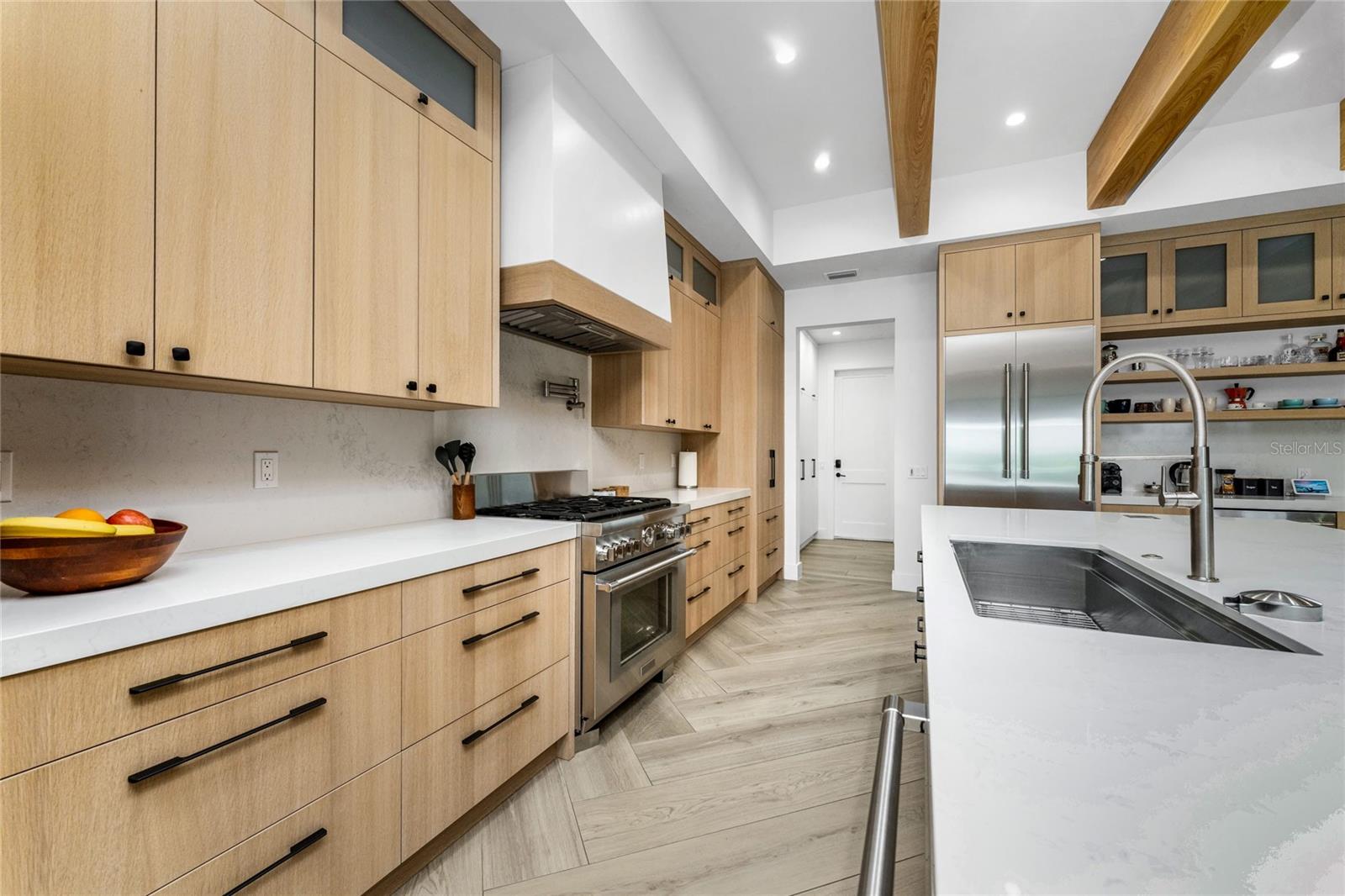 Image 20 of 66 For 2001 Treasure Lane