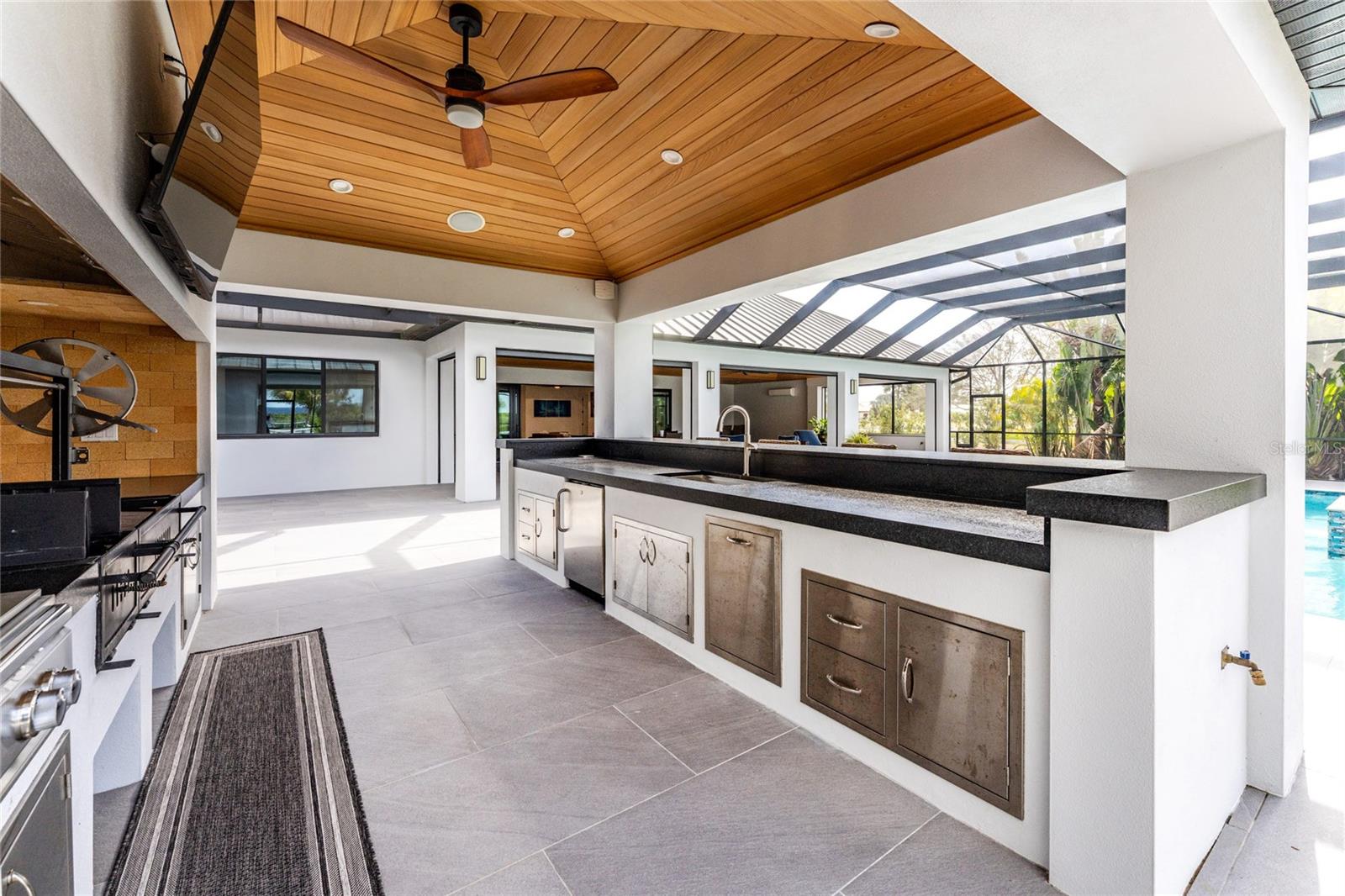 Image 46 of 66 For 2001 Treasure Lane