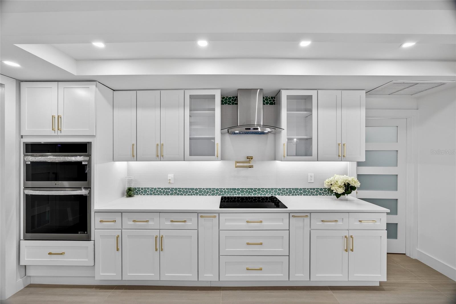 Image 14 of 64 For 2350 Via Venice