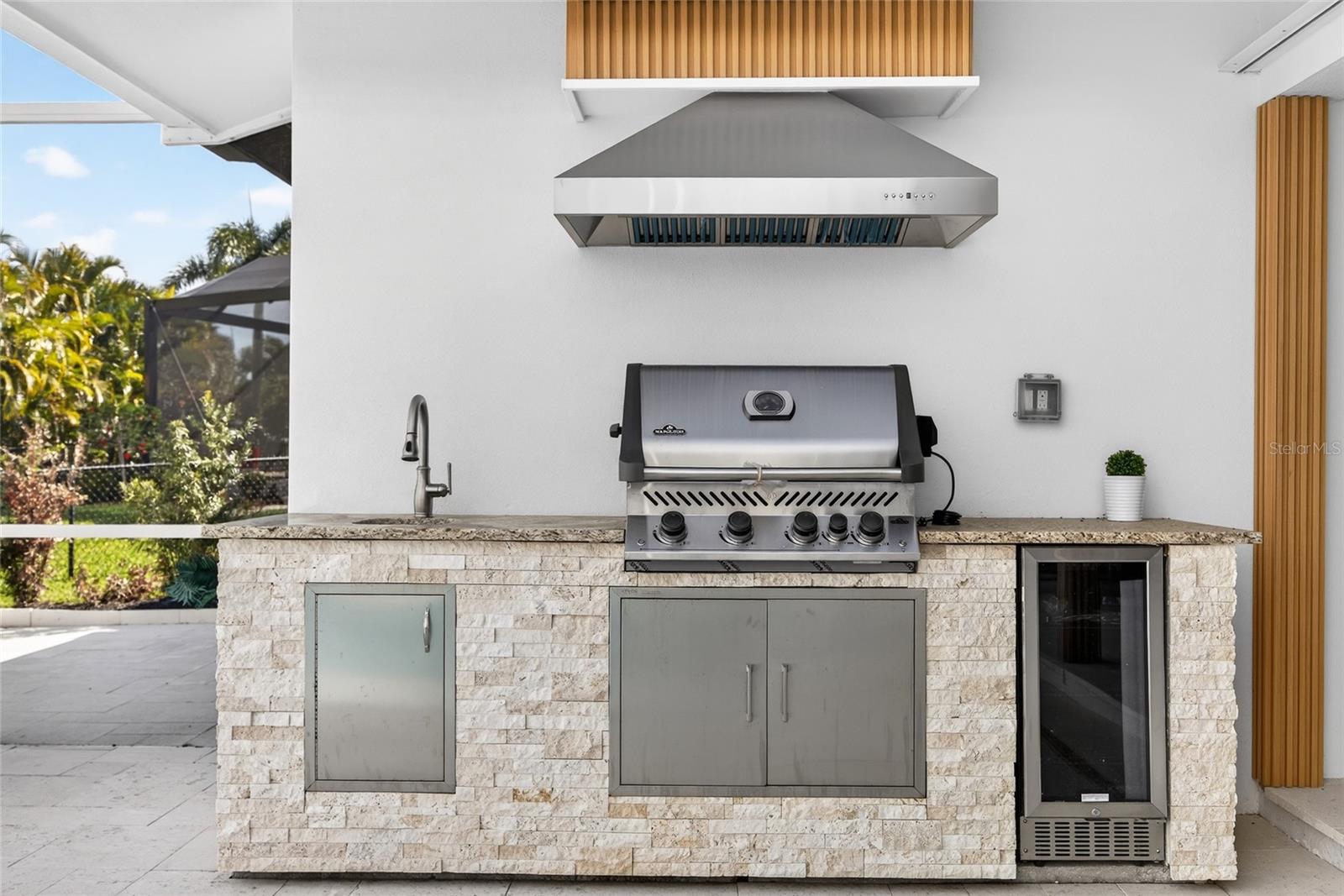 Image 47 of 64 For 2350 Via Venice