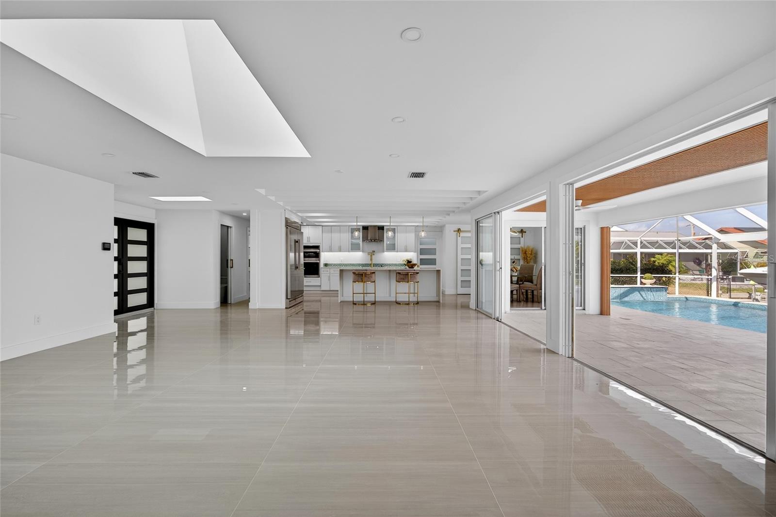 Image 7 of 64 For 2350 Via Venice