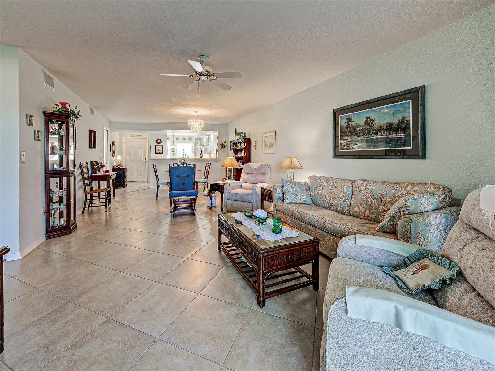 Image 24 of 50 For 5725 Greenwood Avenue 7102