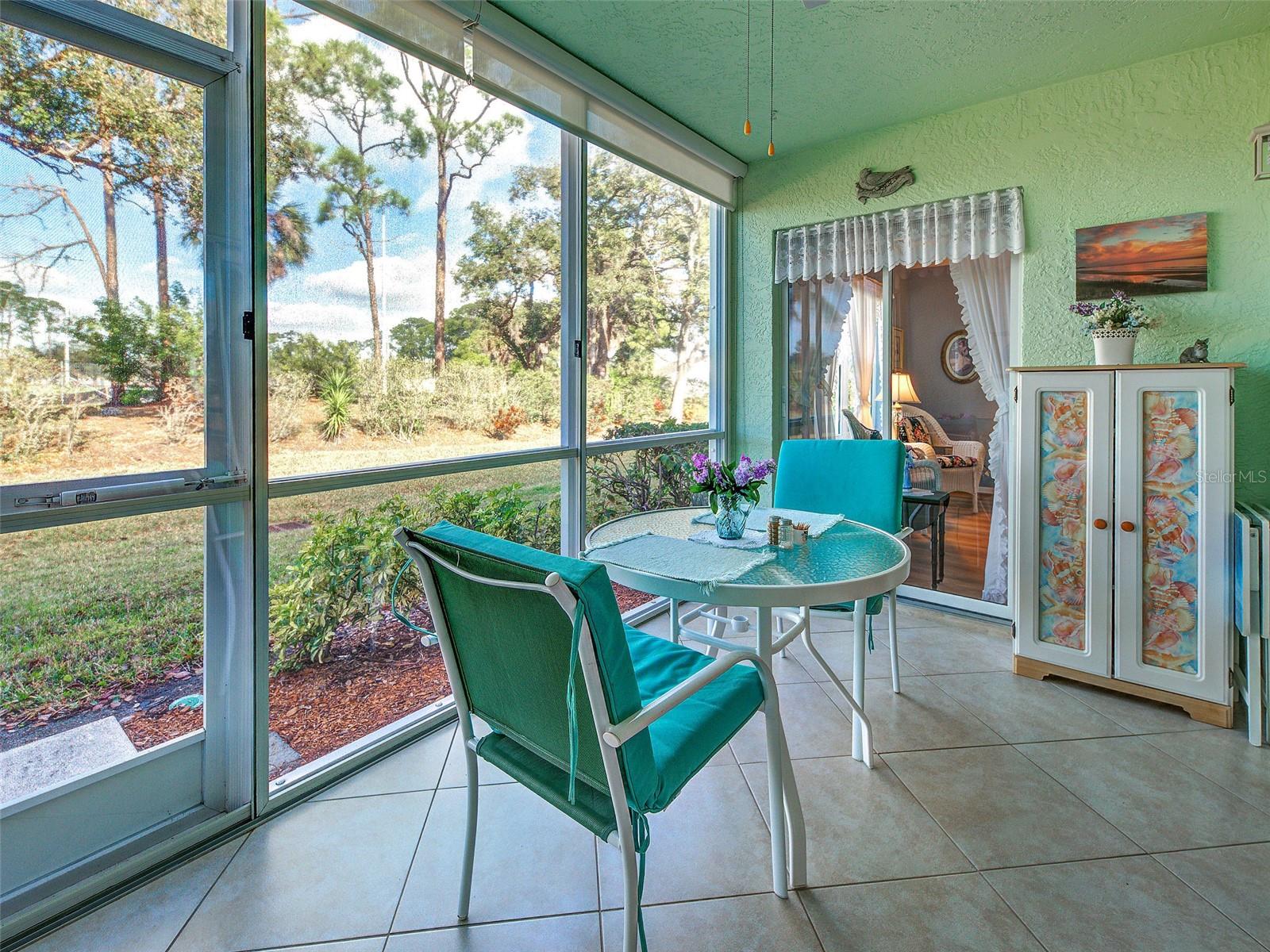 Image 40 of 50 For 5725 Greenwood Avenue 7102