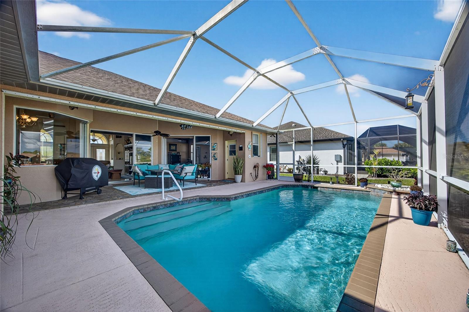 Image 24 of 36 For 33 Long Meadow Place