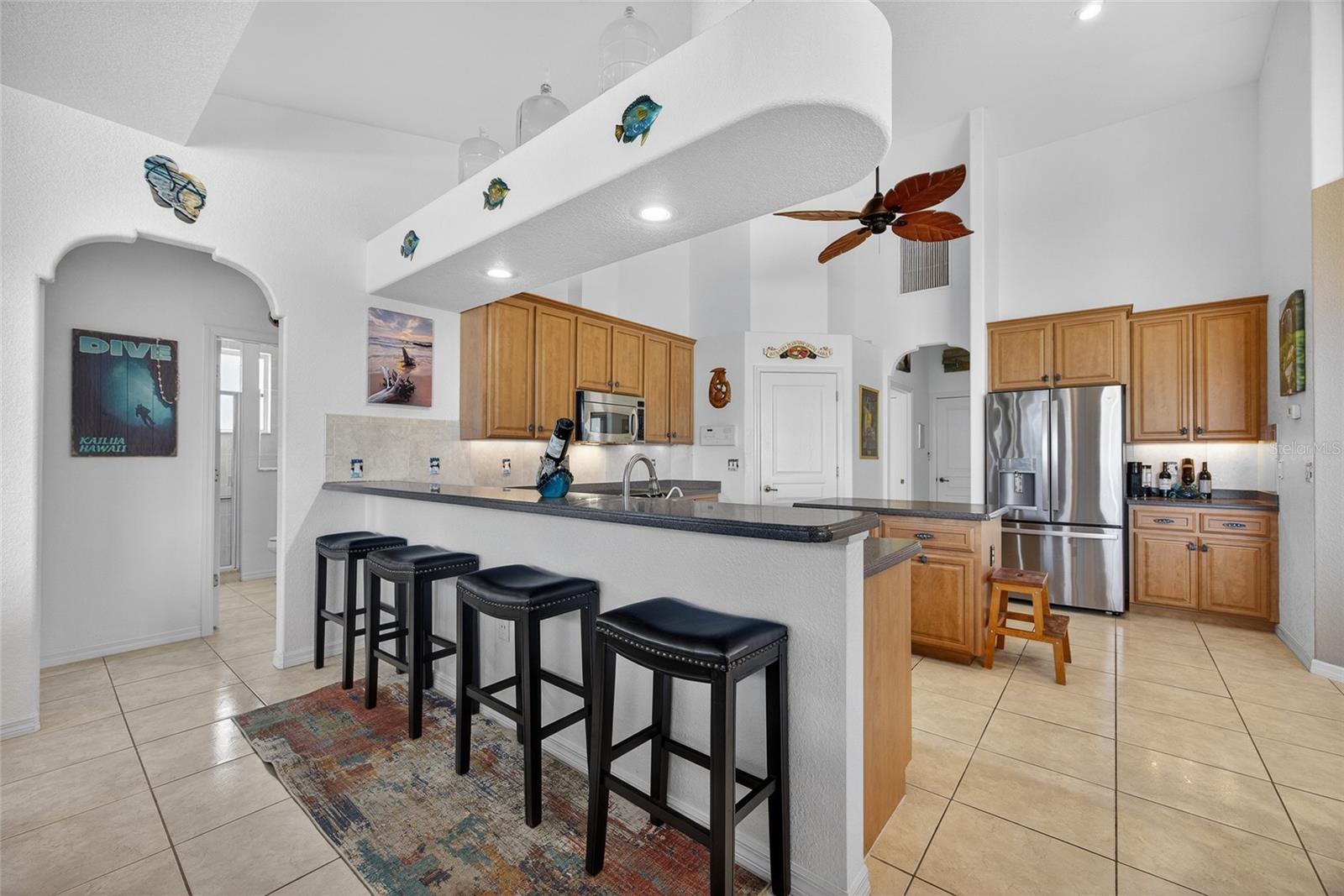 Image 8 of 36 For 33 Long Meadow Place