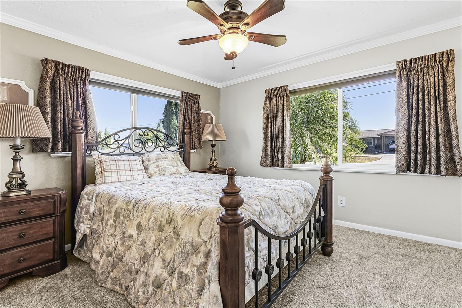 Image 21 of 27 For 4920 Viceroy Street