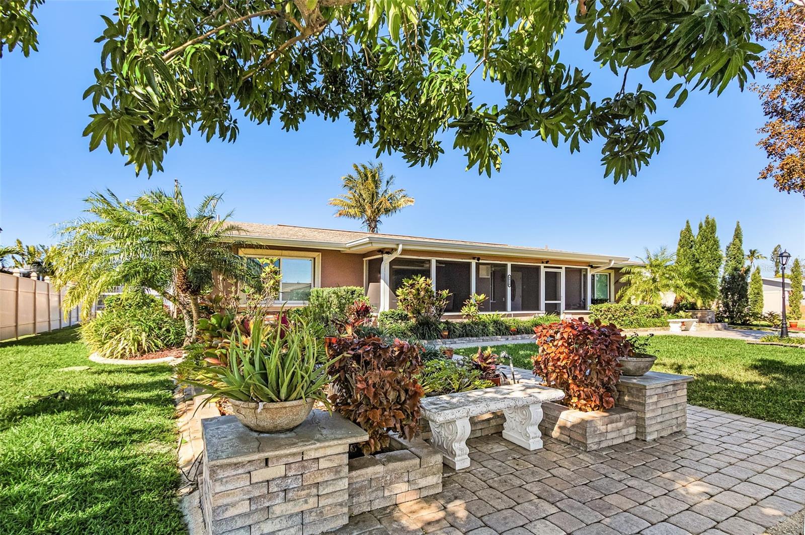 Image 24 of 27 For 4920 Viceroy Street