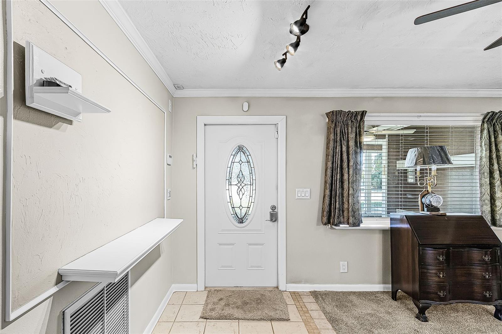 Image 8 of 27 For 4920 Viceroy Street