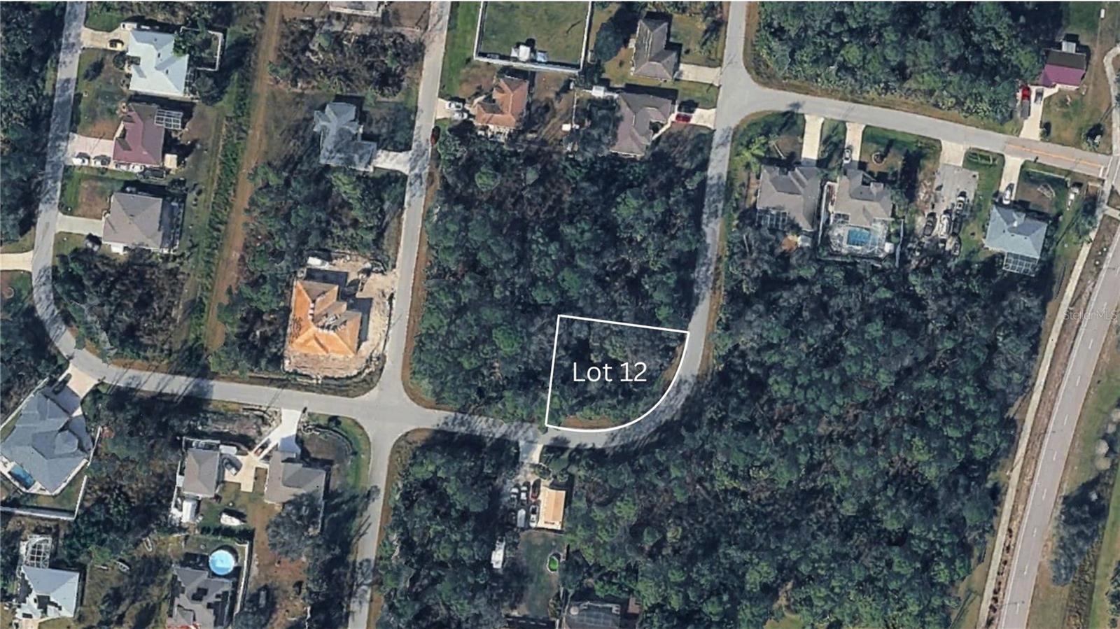 Image 2 of 2 For Adina Circle