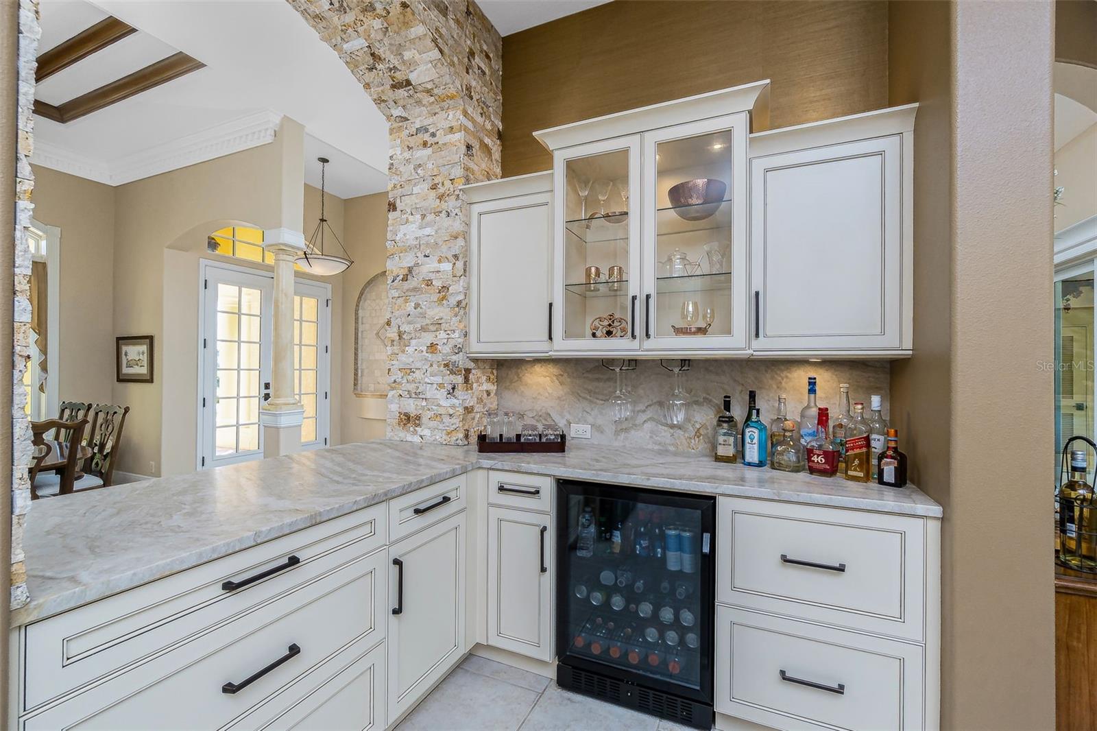 Image 31 of 94 For 5566 River Bay Drive