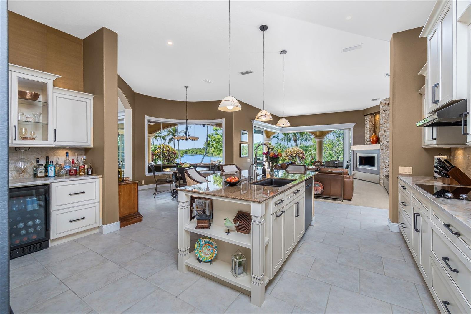 Image 32 of 94 For 5566 River Bay Drive