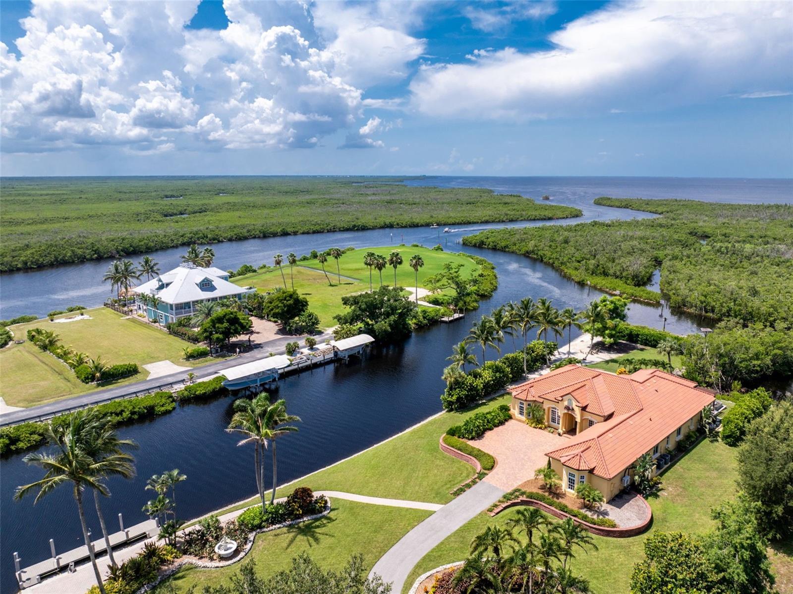 Image 4 of 94 For 5566 River Bay Drive