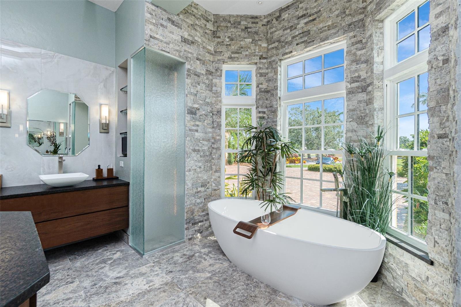 Image 43 of 94 For 5566 River Bay Drive