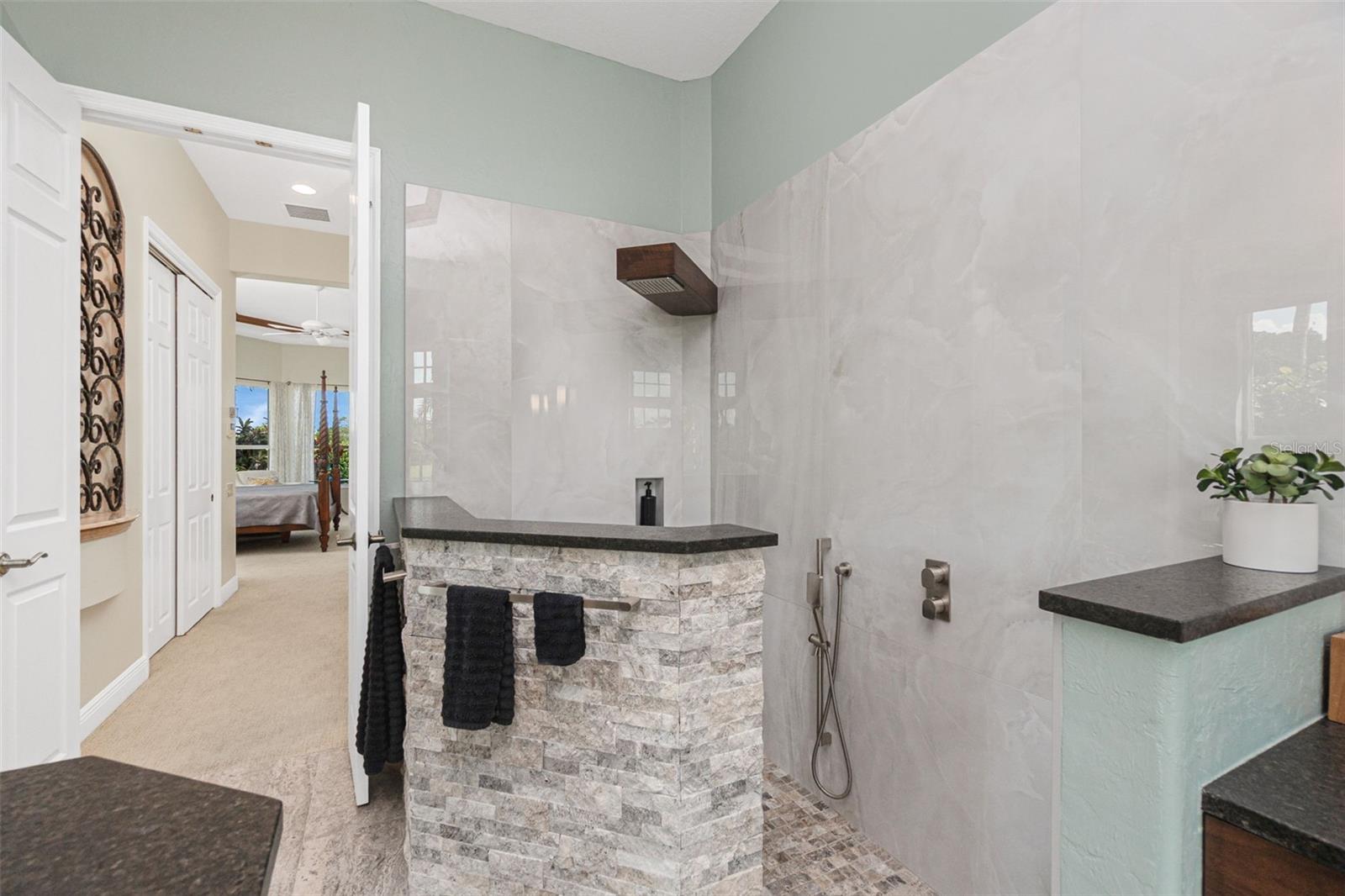 Image 46 of 94 For 5566 River Bay Drive