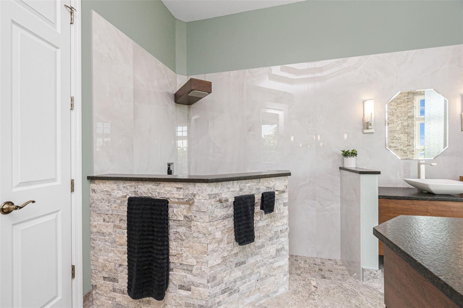 Image 47 of 94 For 5566 River Bay Drive