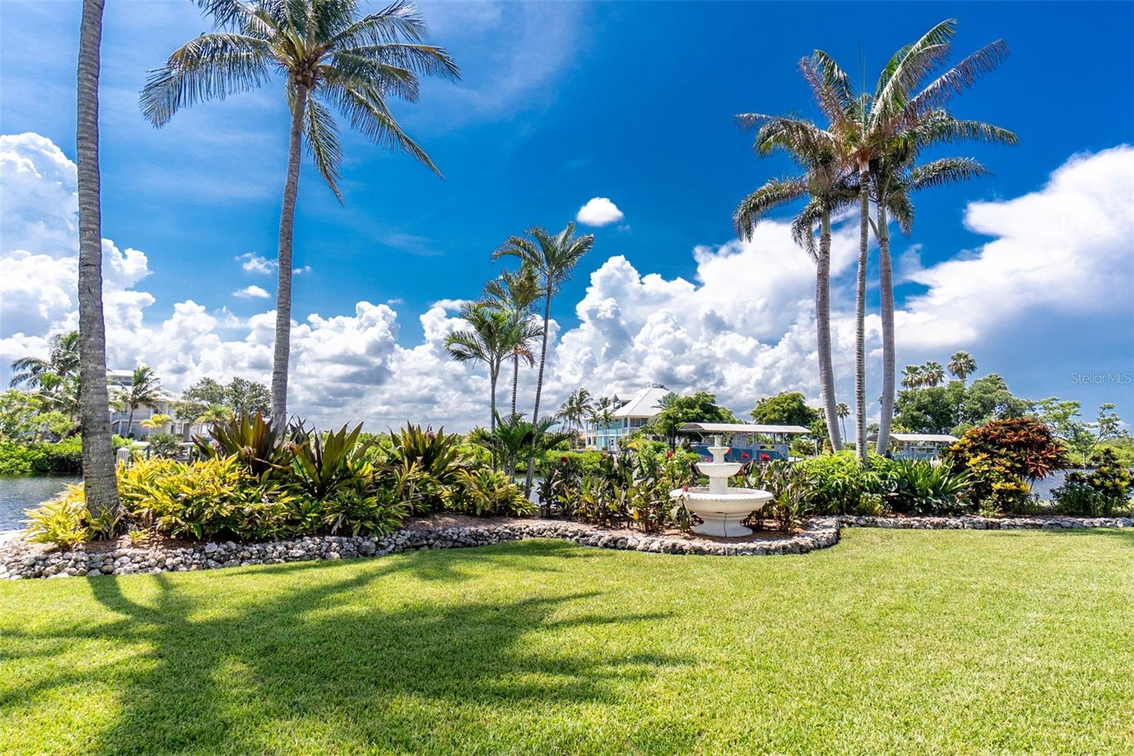 Image 74 of 94 For 5566 River Bay Drive