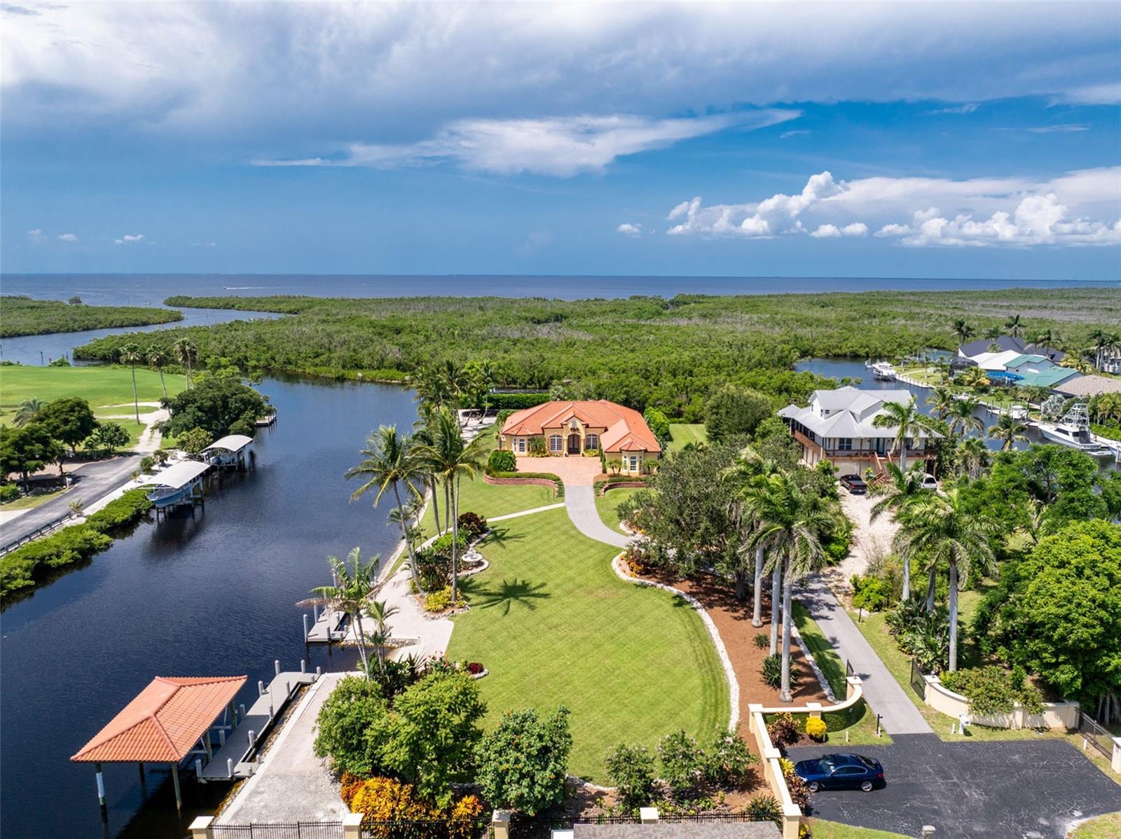 Image 82 of 94 For 5566 River Bay Drive