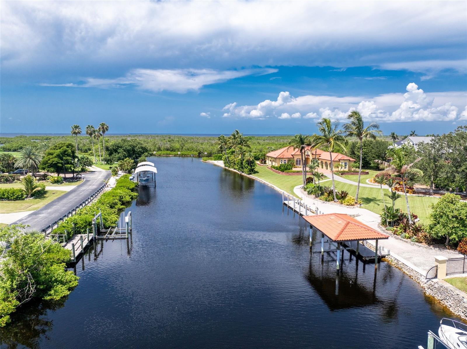 Image 84 of 94 For 5566 River Bay Drive