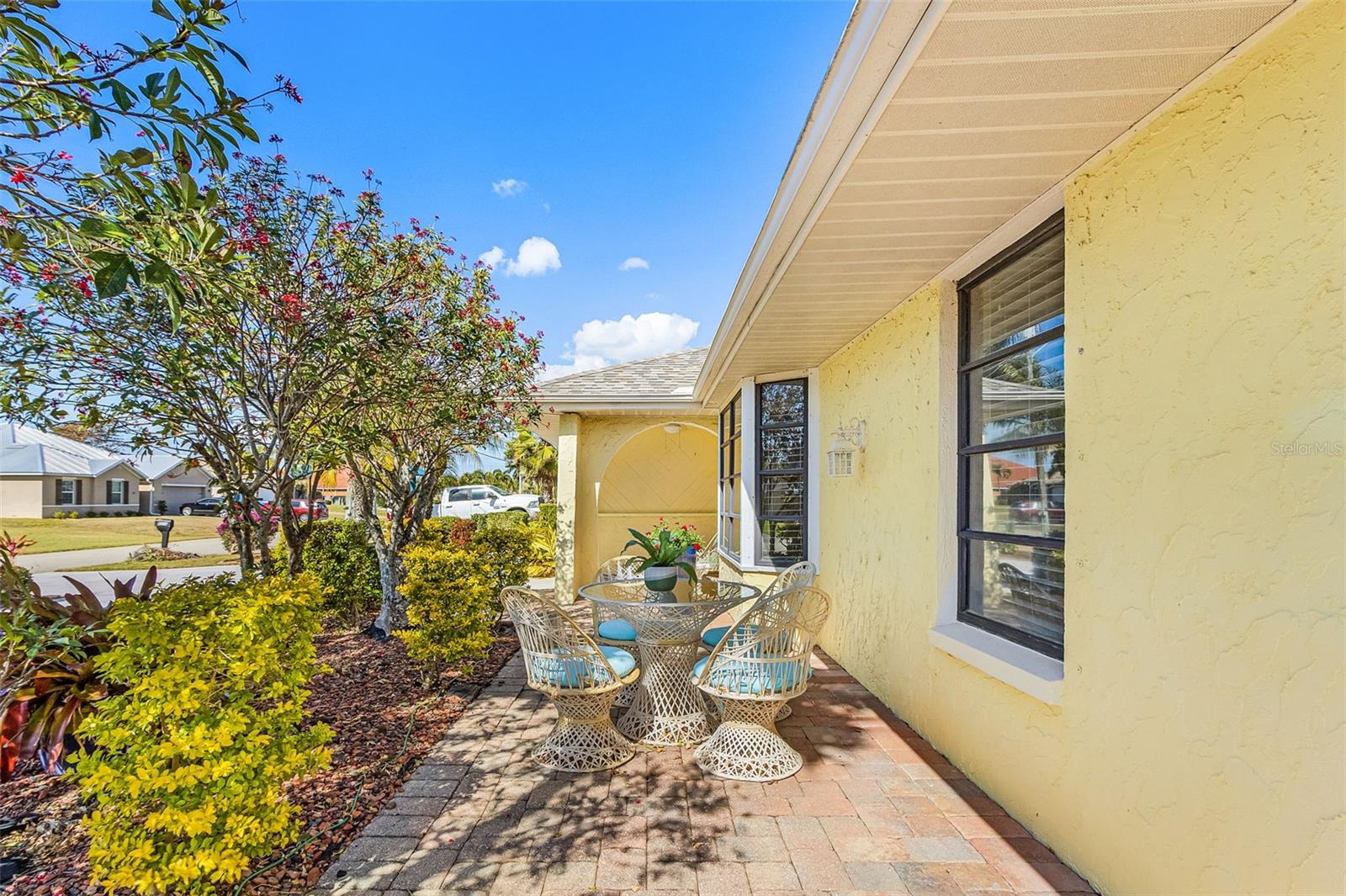 Image 3 of 27 For 4215 13th Avenue