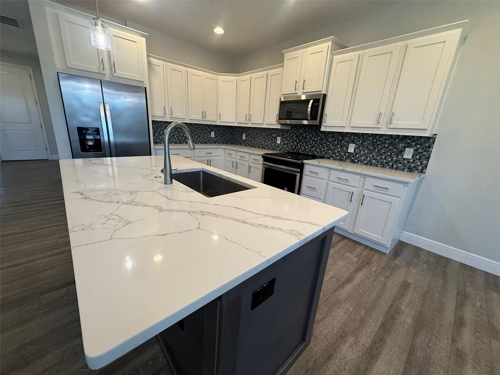 Image 4 of 15 For 26265 Explorer Road