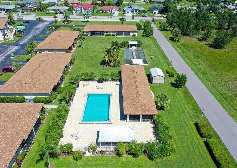 Image 2 of 16 For 25275 Rampart Boulevard 1605