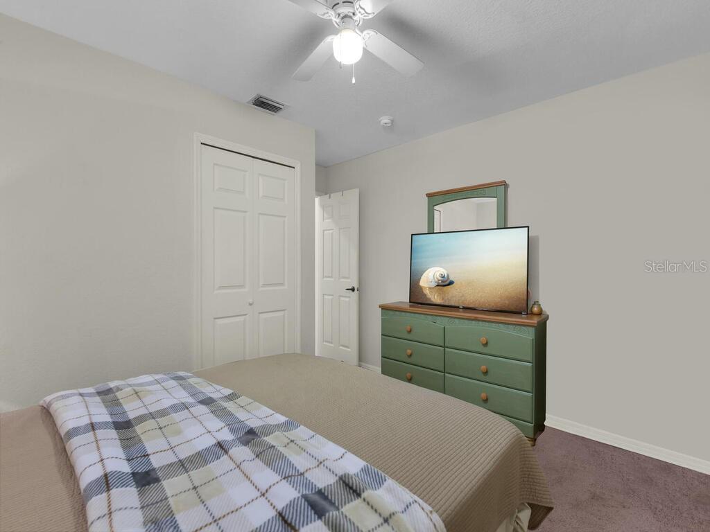 Image 28 of 43 For 1208-1210 24th Avenue