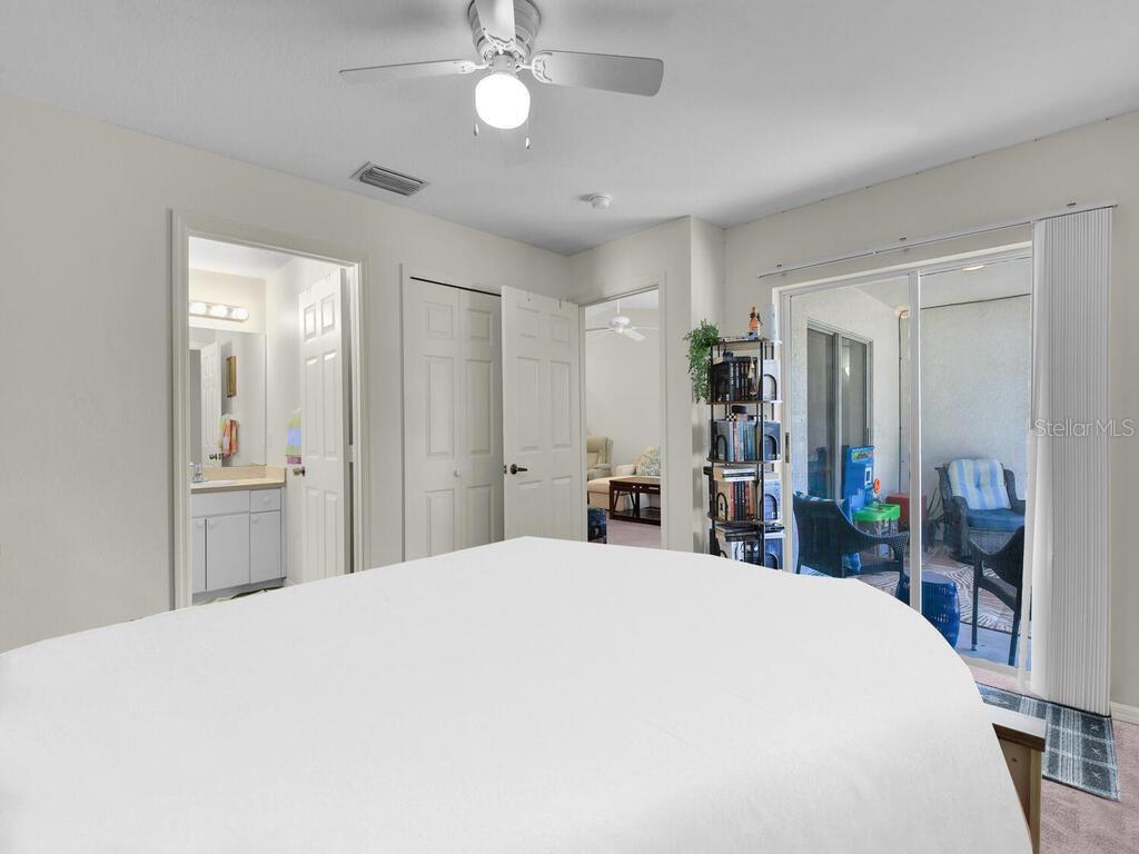 Image 32 of 43 For 1208-1210 24th Avenue