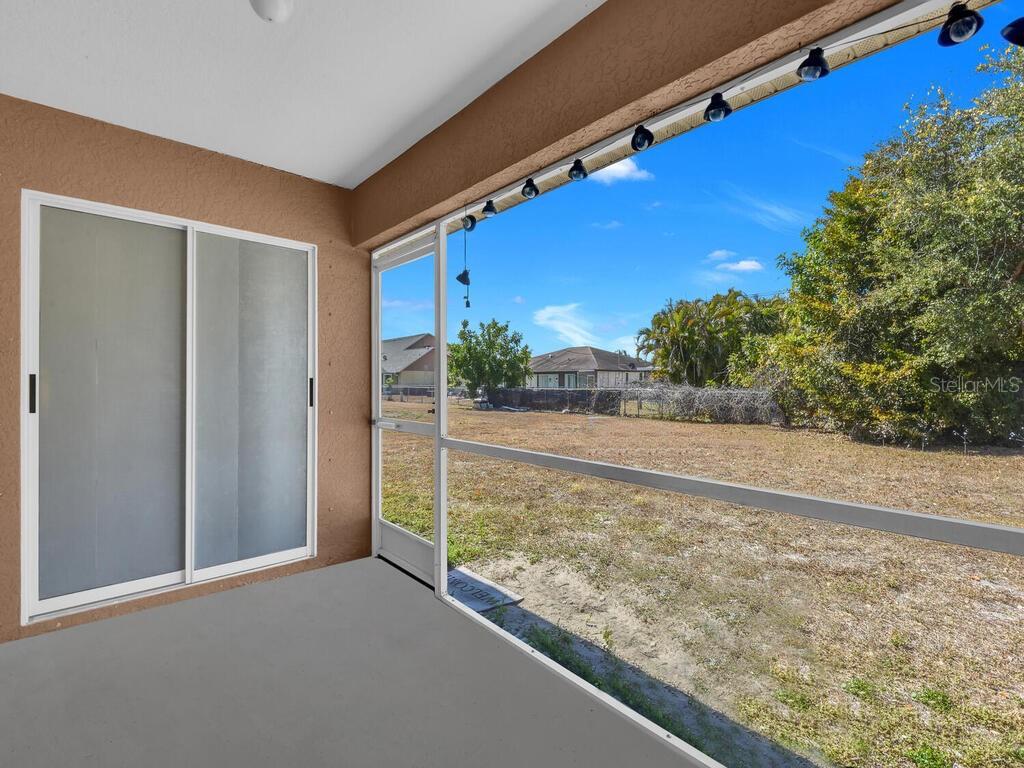 Image 35 of 43 For 1208-1210 24th Avenue