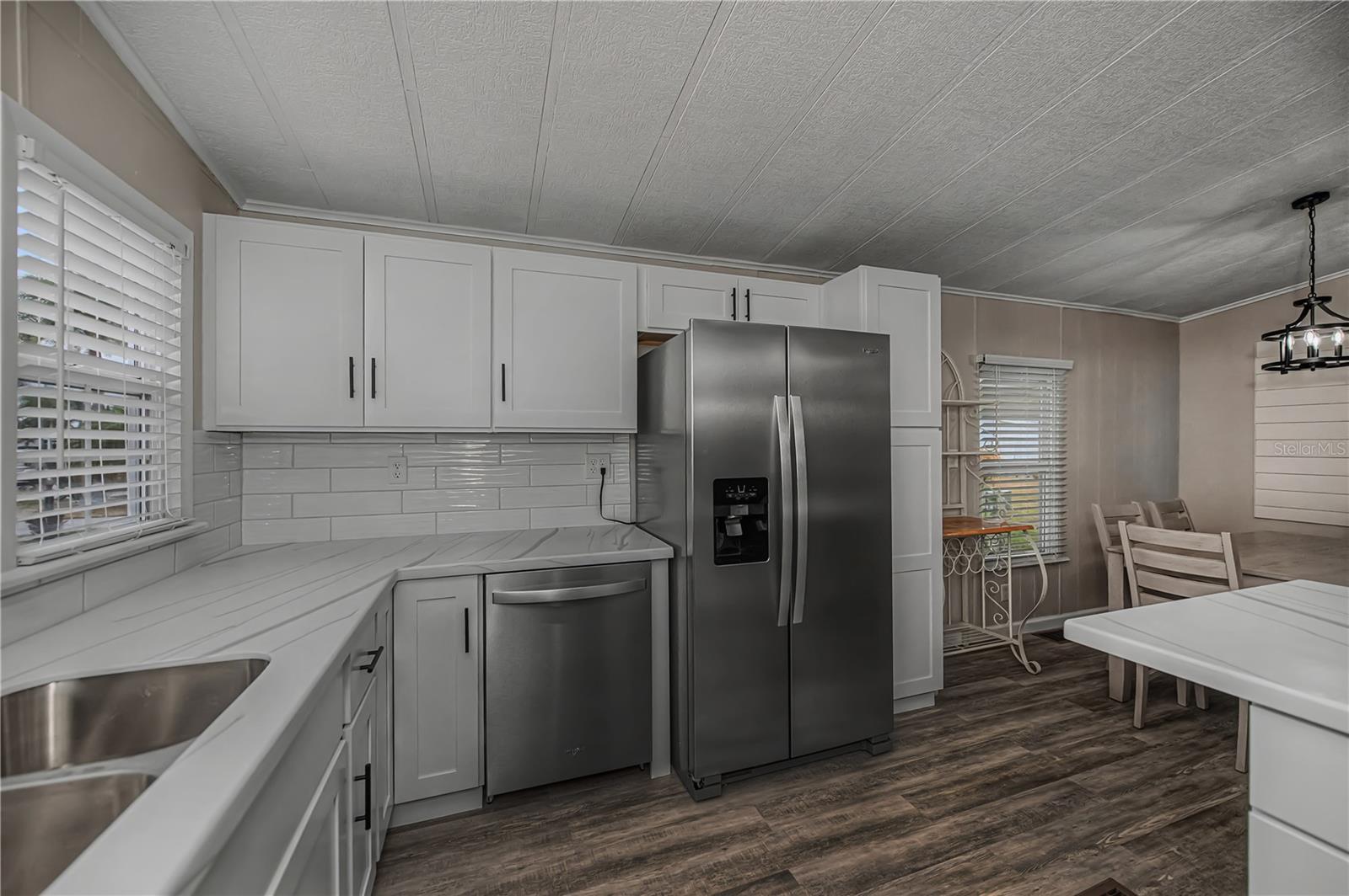 Image 11 of 62 For 720 Butterfield Circle