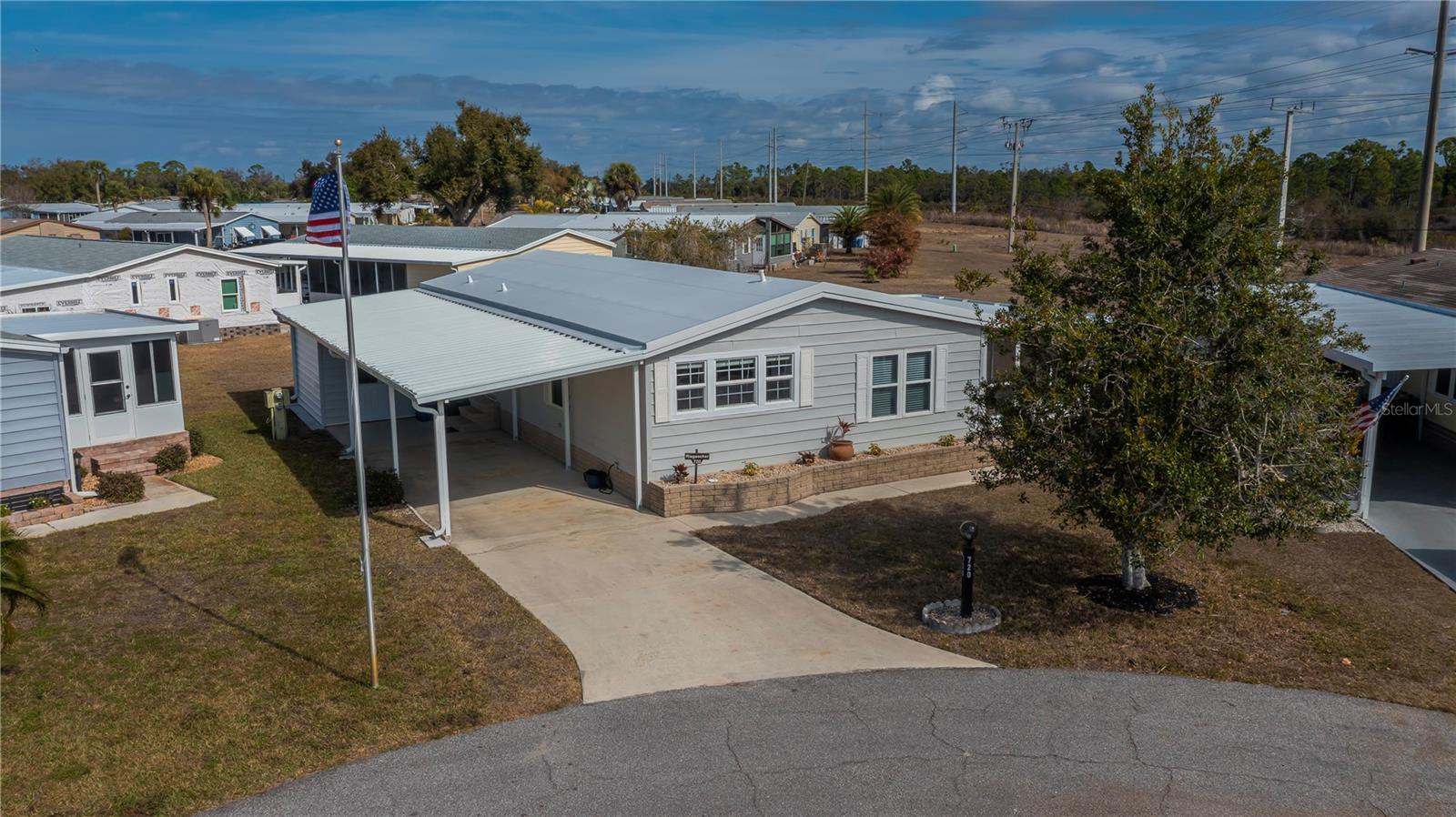 Image 2 of 62 For 720 Butterfield Circle